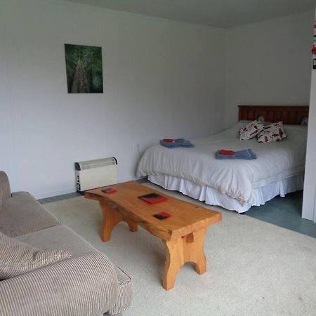 Rustic Woolshed Apartment Owen River Exterior foto