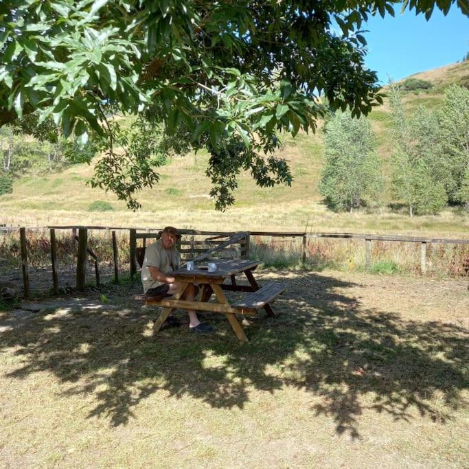 Rustic Woolshed Apartment Owen River Exterior foto